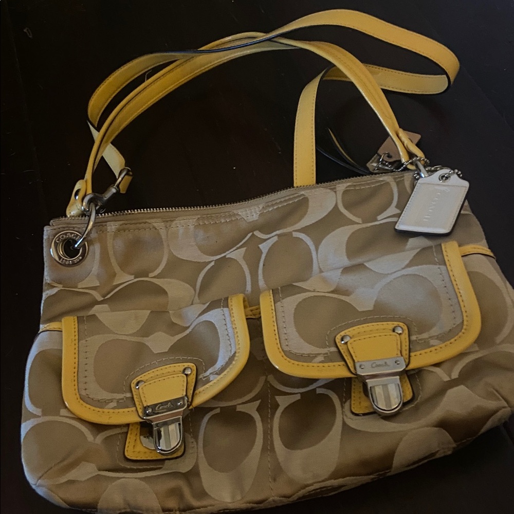 Coach purse🍄 - Picture 2 of 5